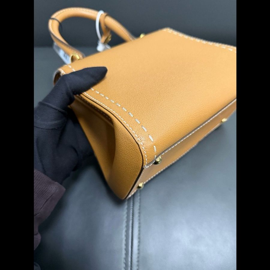 Delvaux brillant mini
焦糖色白色外縫線 手提包-9