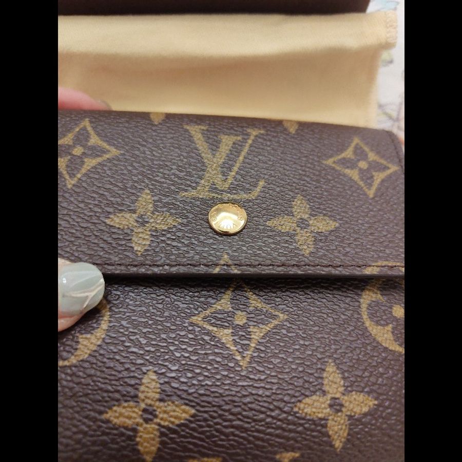 LOUIS VUITTON 雙開翻蓋短夾(二手)-15