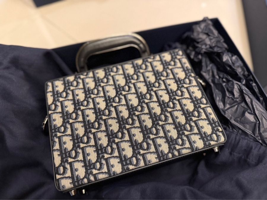 💼Dior Lock 手袋|經典優雅款 ✨ 黑色小牛皮・可手提 / 肩背 / 斜背 ✨-7