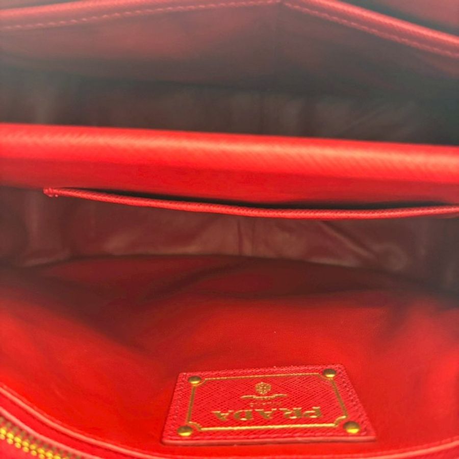 ‼️95成新#全網最低✨Prada 新年紅防刮牛皮手提包-6