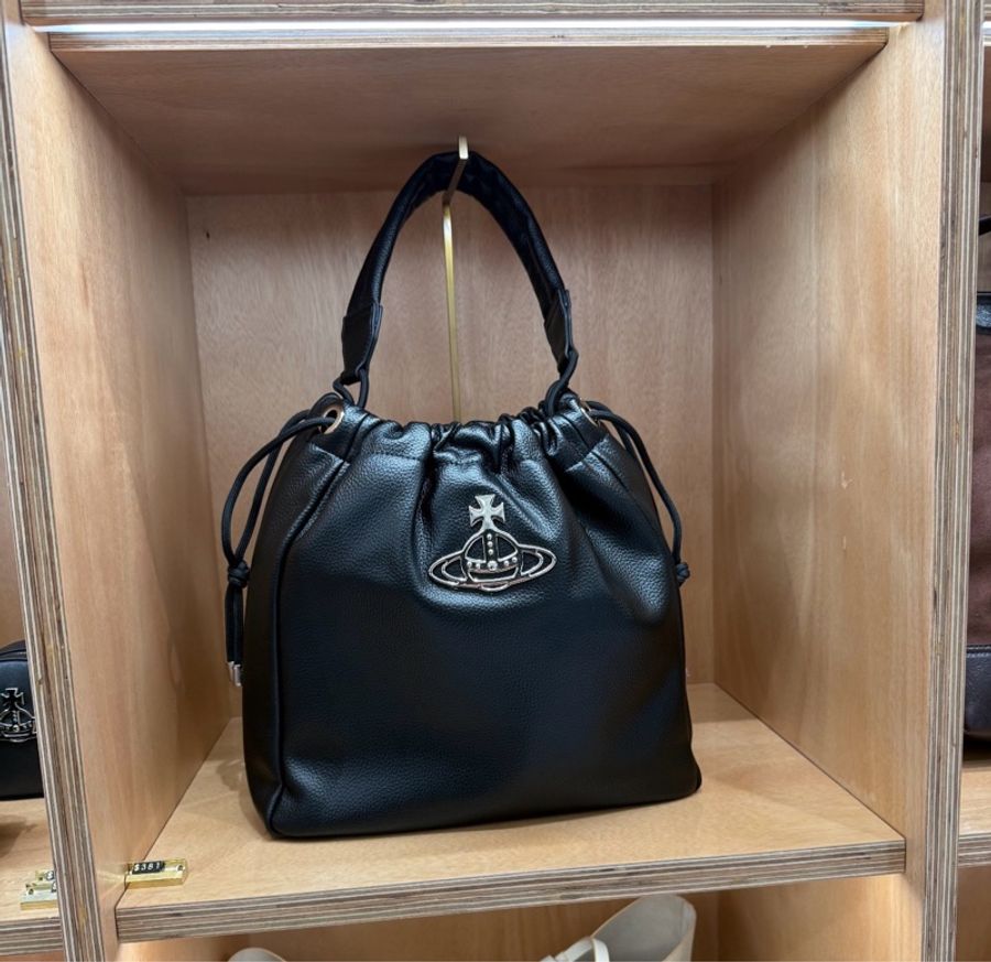 Vivienne Westwood Hilary 西太后 土星 🪐 PU合成皮 單肩包-1