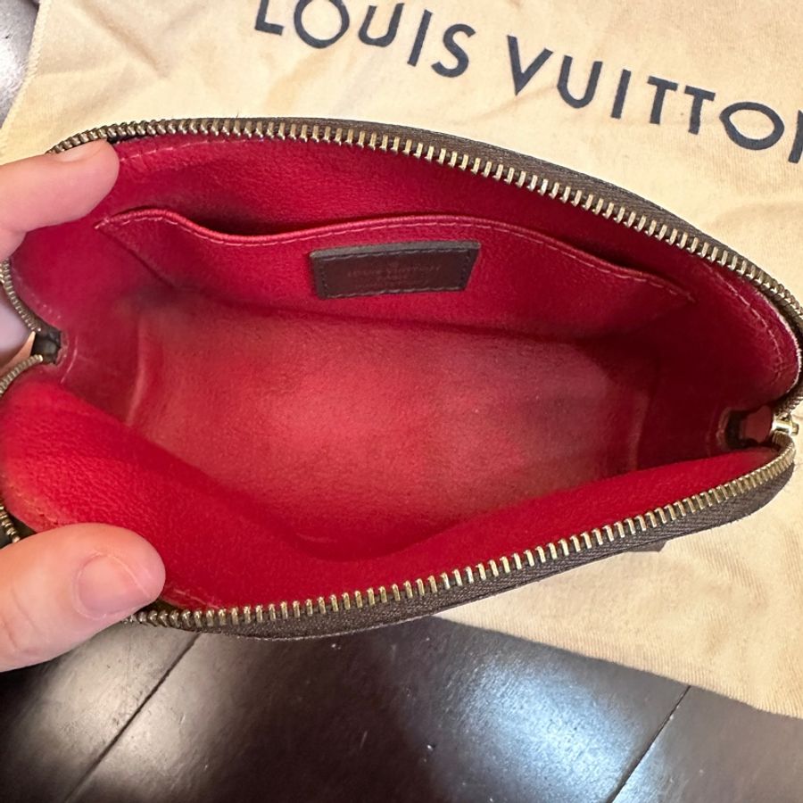 LV 棋盤格 貝殼 化妝包 pm-11