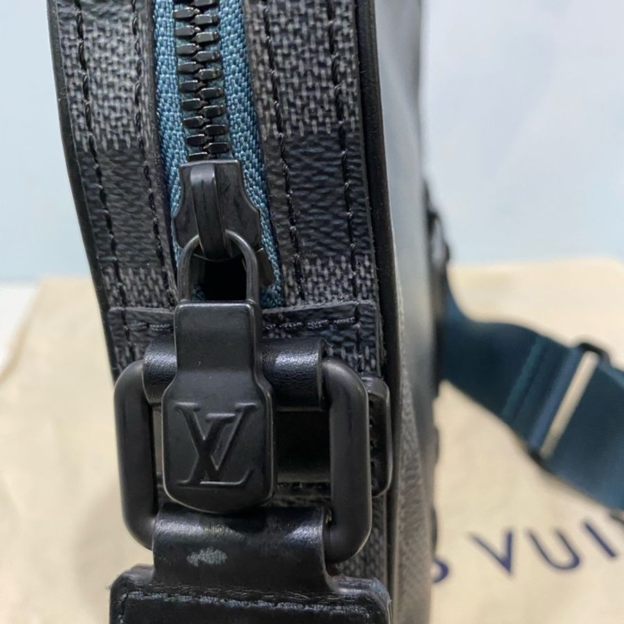 Louis Vuitton 黑棋盤格帆布拉鍊郵差包-9