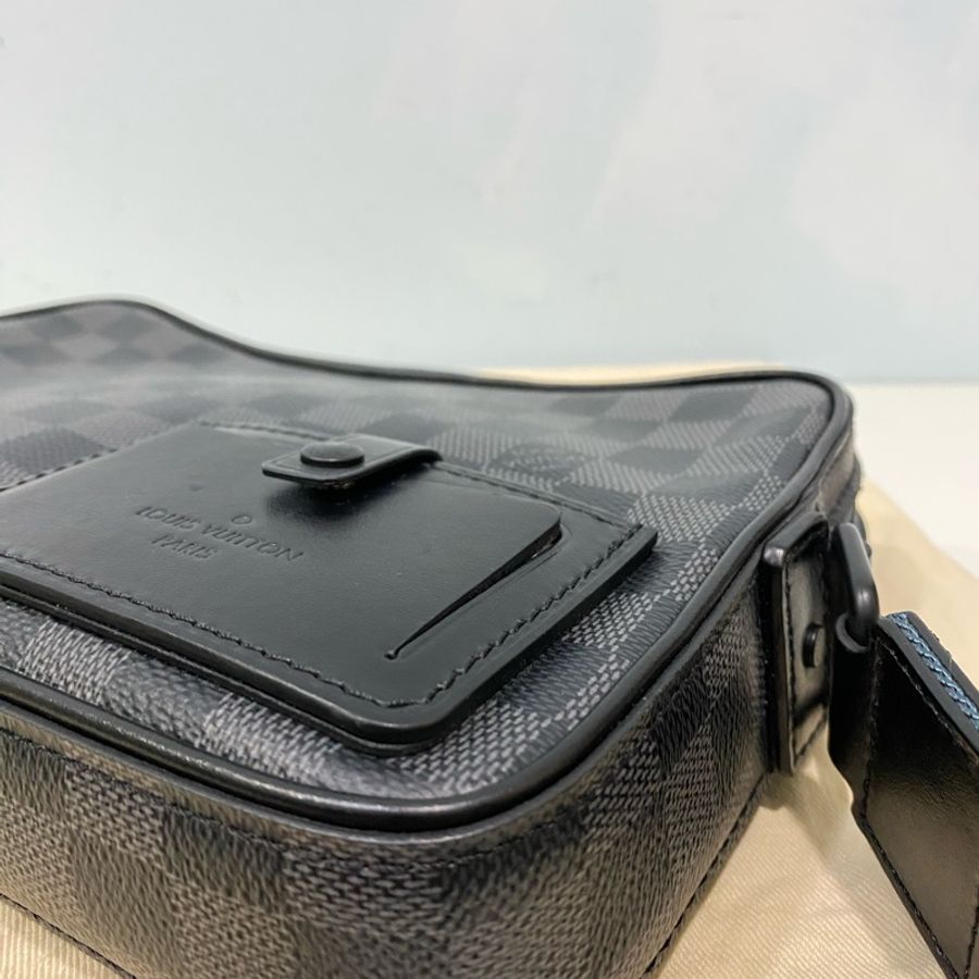 Louis Vuitton 黑棋盤格帆布拉鍊郵差包-12