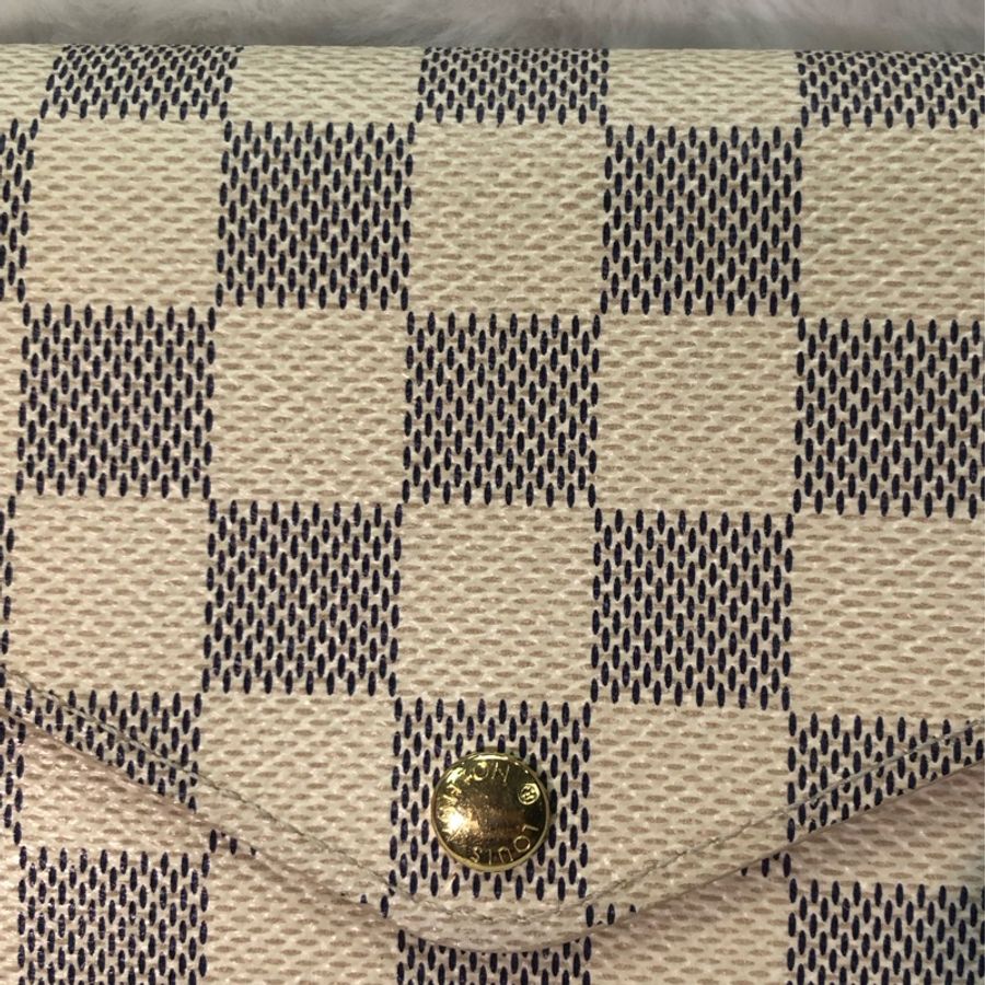 LV Damier Azur Sarah 白棋盤長夾XB534-27