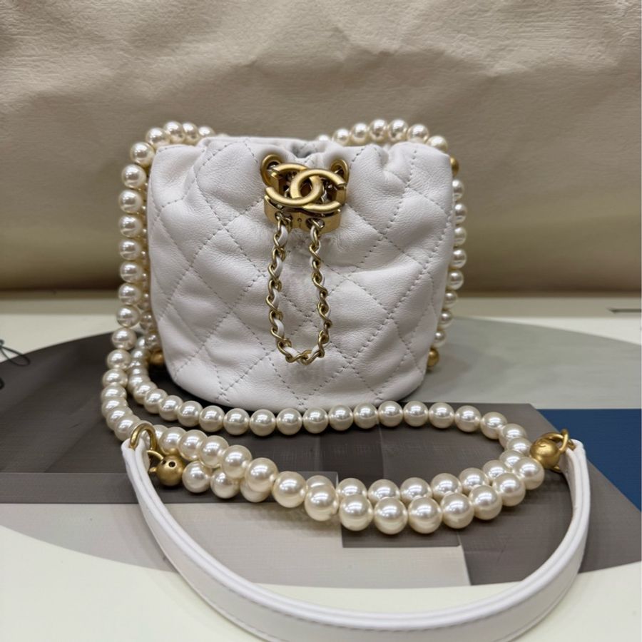 Chanel 香奈儿白色珍珠mini水桶 链条包 31开-0