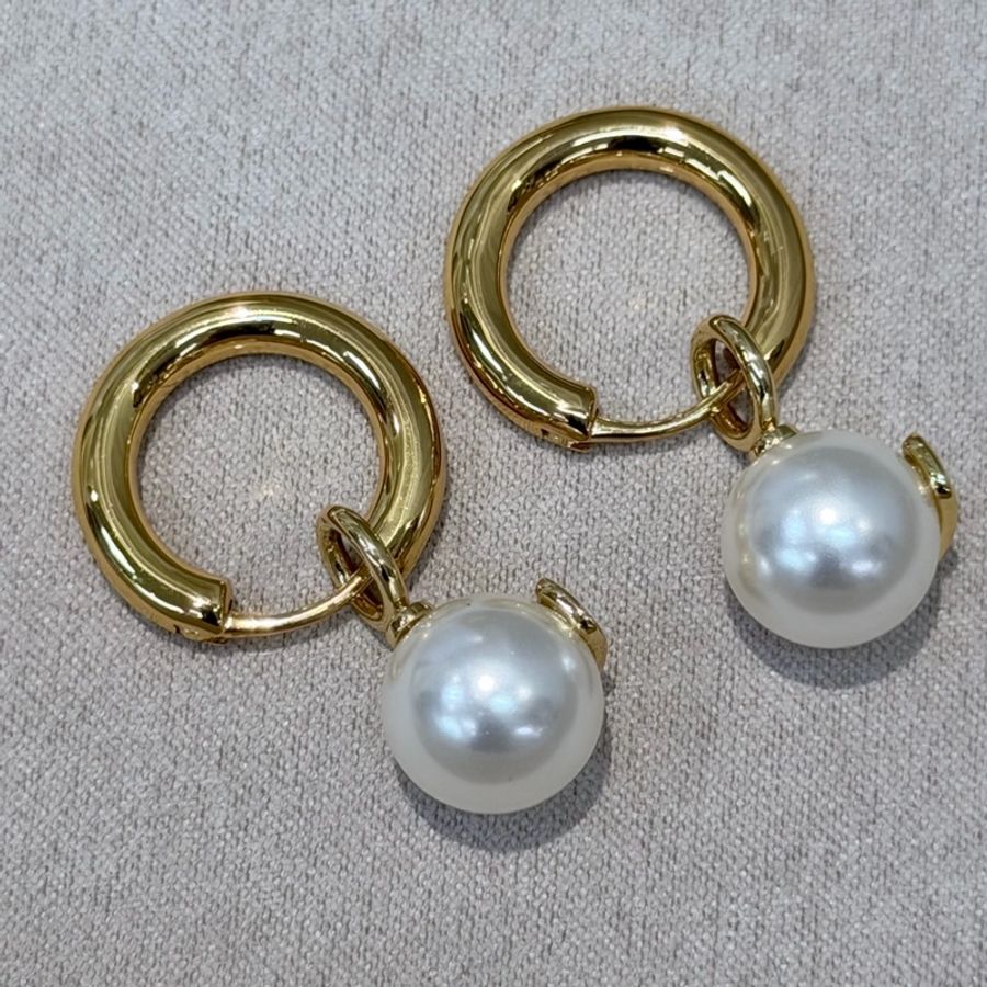 Valentino 金色Vlogo 珍珠垂吊耳環XB956-7