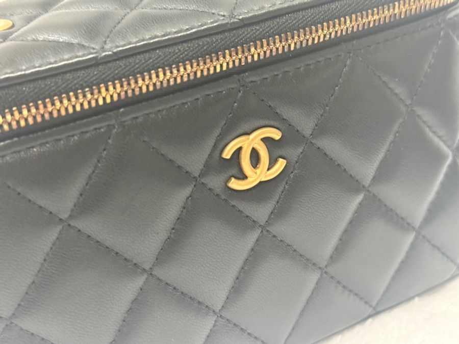 Chanel 香奈兒 黑色 愛心寶石款 長盒子 化妝箱 鏡子款-20