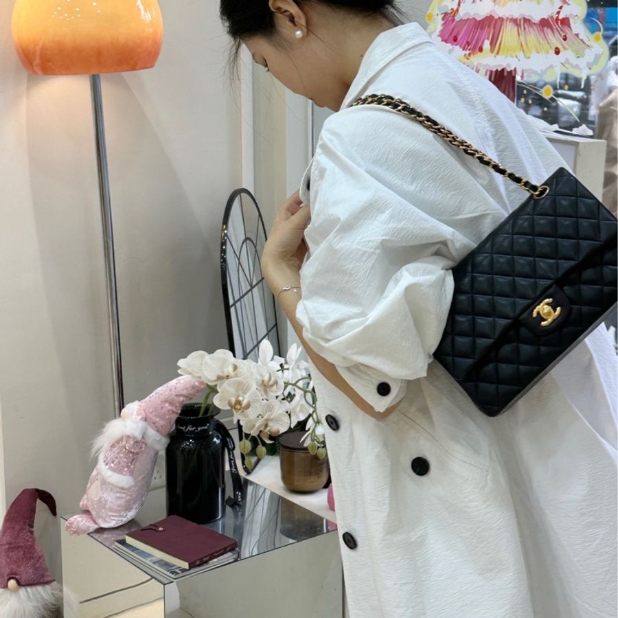 Chanel 黑金小羊皮Cf 中號-8