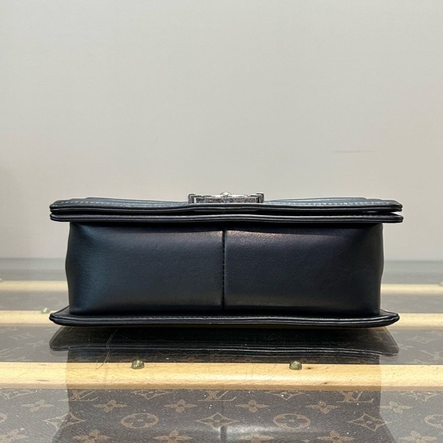 CHANEL 黑銀Leboy中號肩背斜背鏈條包25*15*9 98新配件塵袋-4