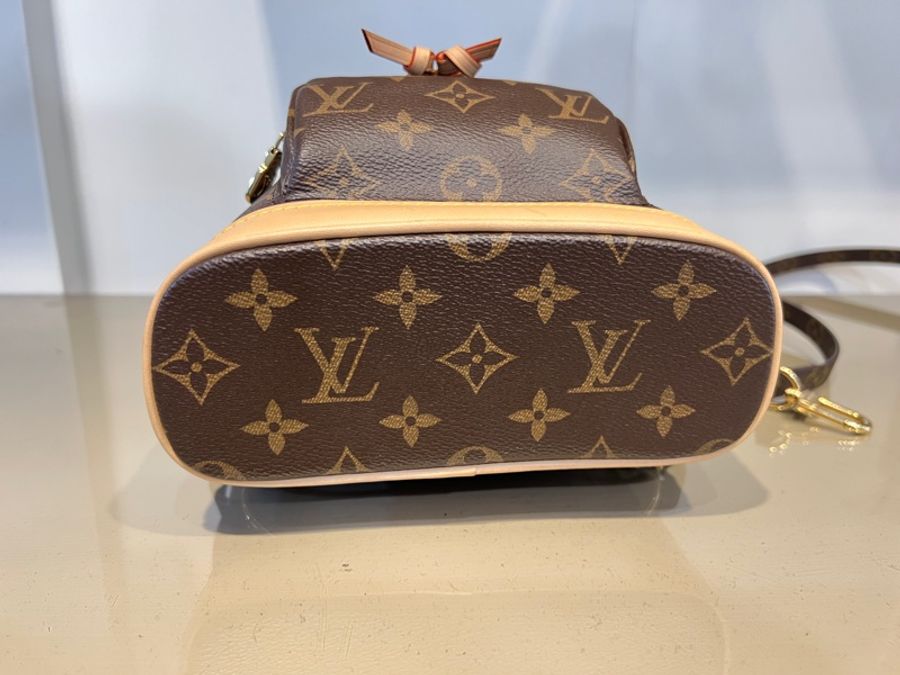 LV 原花Mintsouris Mini金釦下蓋束口手提後背包-3