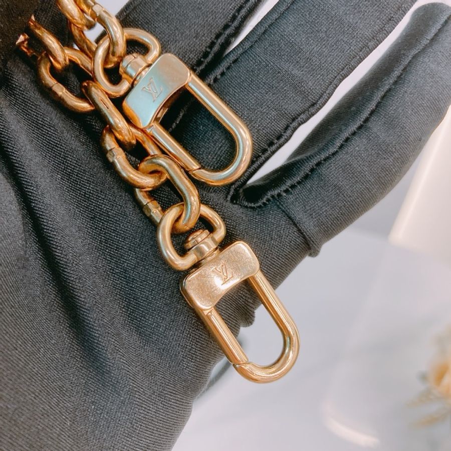 MS0470 LOUIS VUITTON 路易威登樹皮紋硬盒子電話鍊帶包包VERTICAL TRUNK POCHETTE EPI CALFSKIN-12