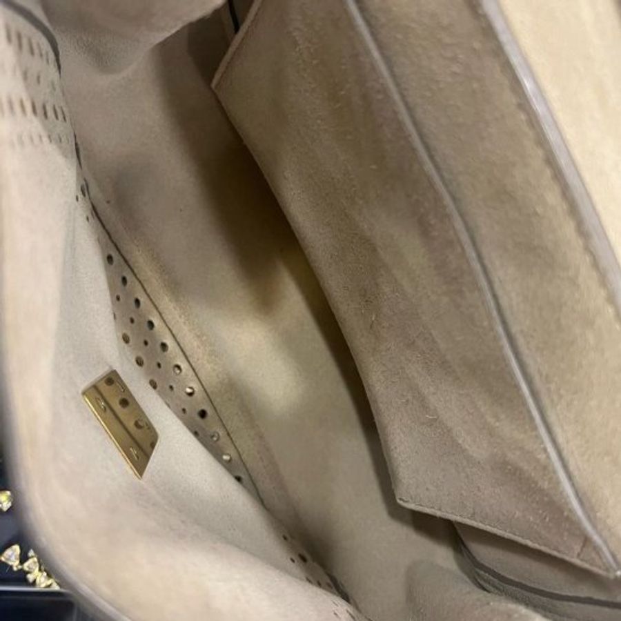 東區正精品㊣Chloe Drew 駝色全皮洞洞金扣小豬包斜背包 RZ3965-3