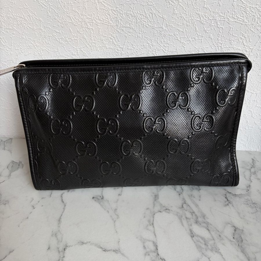 Gucci 黑色壓紋手拿包💙-2