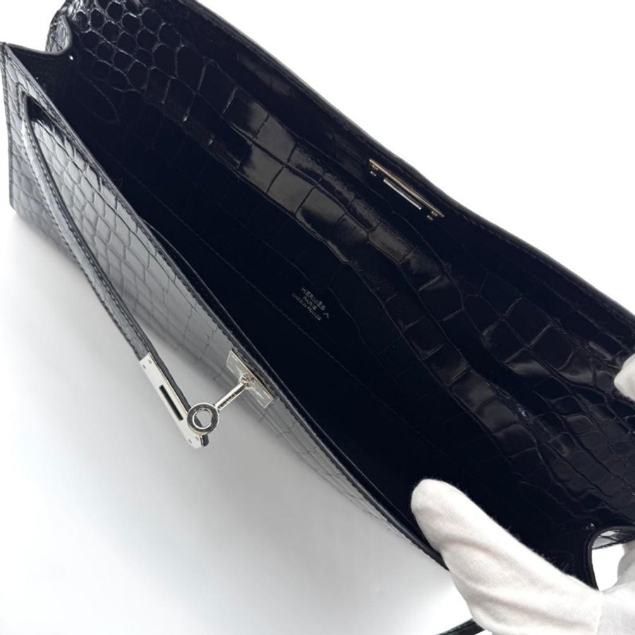 Hermès Kelly Cut Pochette in Shiny Black Crocodile Leather with Palladium Hardware Stamp X-6