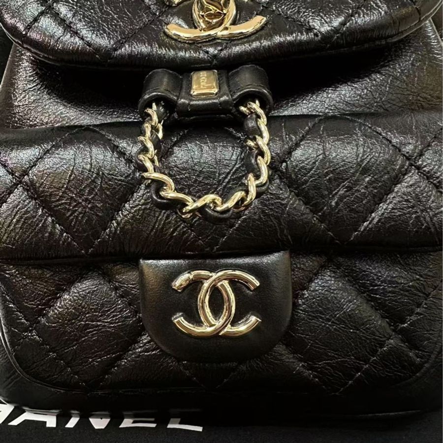 Chanel 22C Shiny Calfskin Black Quilted Small Duma Pockets Drawstring Backpack-8