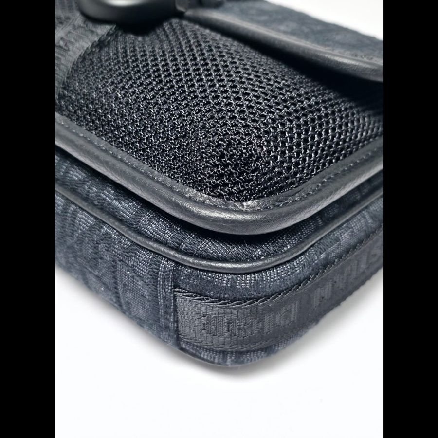 Dior 黑色Mini Dior 8 Messenger Bag
(未使用品)-7