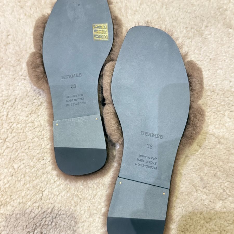 愛馬仕HERMES毛茸茸 大象灰🐘 羊毛經典Oran/ H涼鞋 拖鞋-5