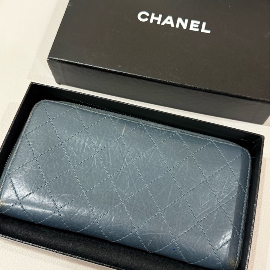 Chanel 2.55 仿舊深藍色長夾-1