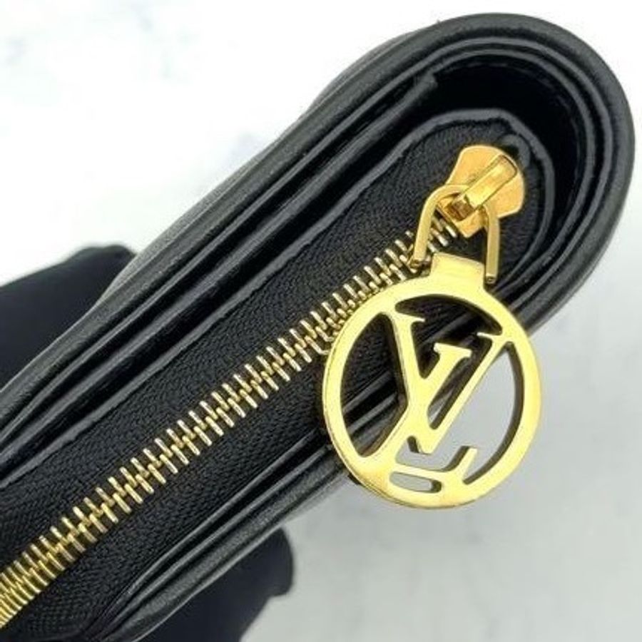 🌷LouisVuitton 壓紋短夾錢包|經典花紋✦fufu style 精品✦ 氣質款|-19