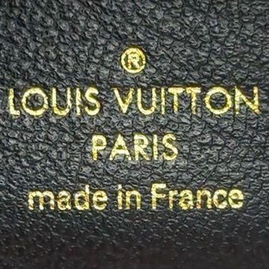 🌷LouisVuitton 壓紋短夾錢包|經典花紋✦fufu style 精品✦ 氣質款|-23