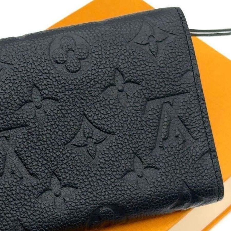 🌷LouisVuitton 壓紋短夾錢包 |經典花紋✦fufu style 精品✦ 氣質款|-9