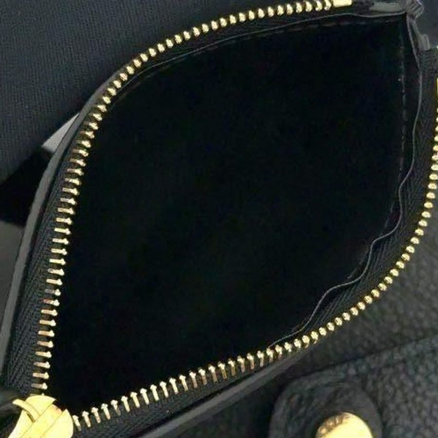 🌷LouisVuitton 壓紋短夾錢包 |經典花紋✦fufu style 精品✦ 氣質款|-20