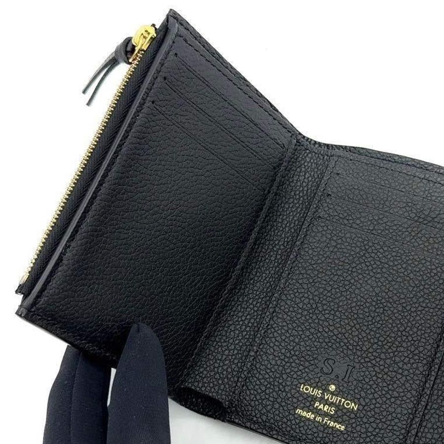 🌷LouisVuitton 壓紋短夾錢包 |經典花紋✦fufu style 精品✦ 氣質款|-27