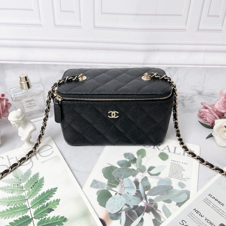 CHANEL 黑色金扣菱格鏈條肩帶牛皮荔枝紋盒子包化妝包肩背斜背包 17×8×9.5 98新配件塵袋保卡-1