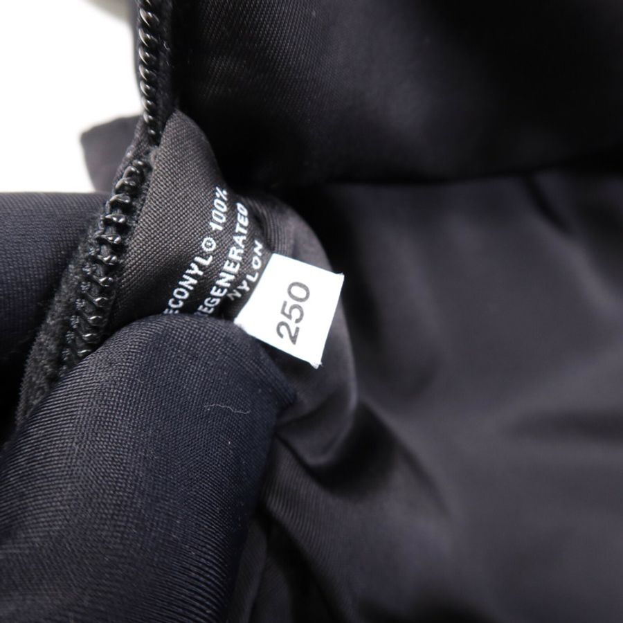 PRADA 尼龍Re-Nylon BackPack銀扣背包-6
