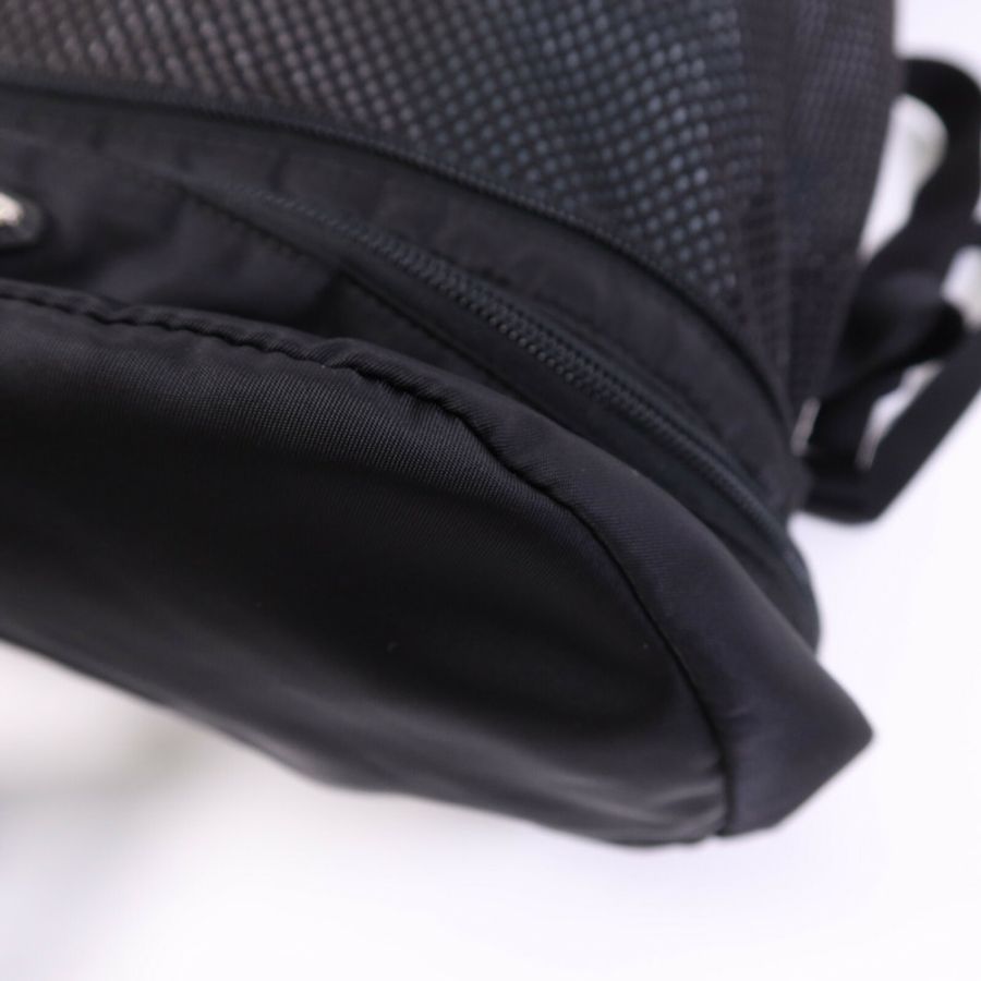 PRADA 尼龍Re-Nylon BackPack銀扣背包-9
