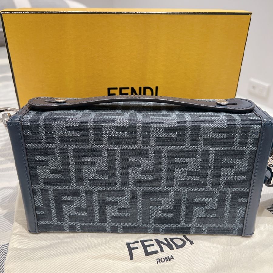 Fendi soft trunk箱包-7