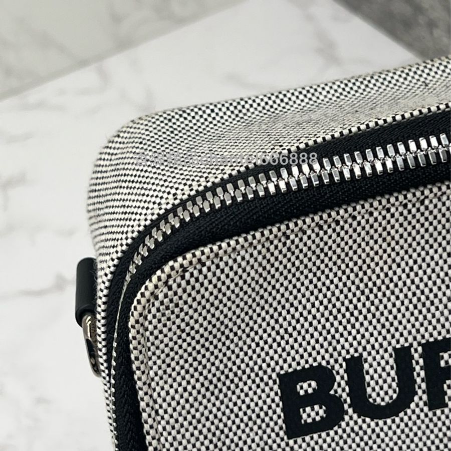 💗香緹國際精品💗 739 Burberry 帆布相機包 #中性 #Burberry相機包-3