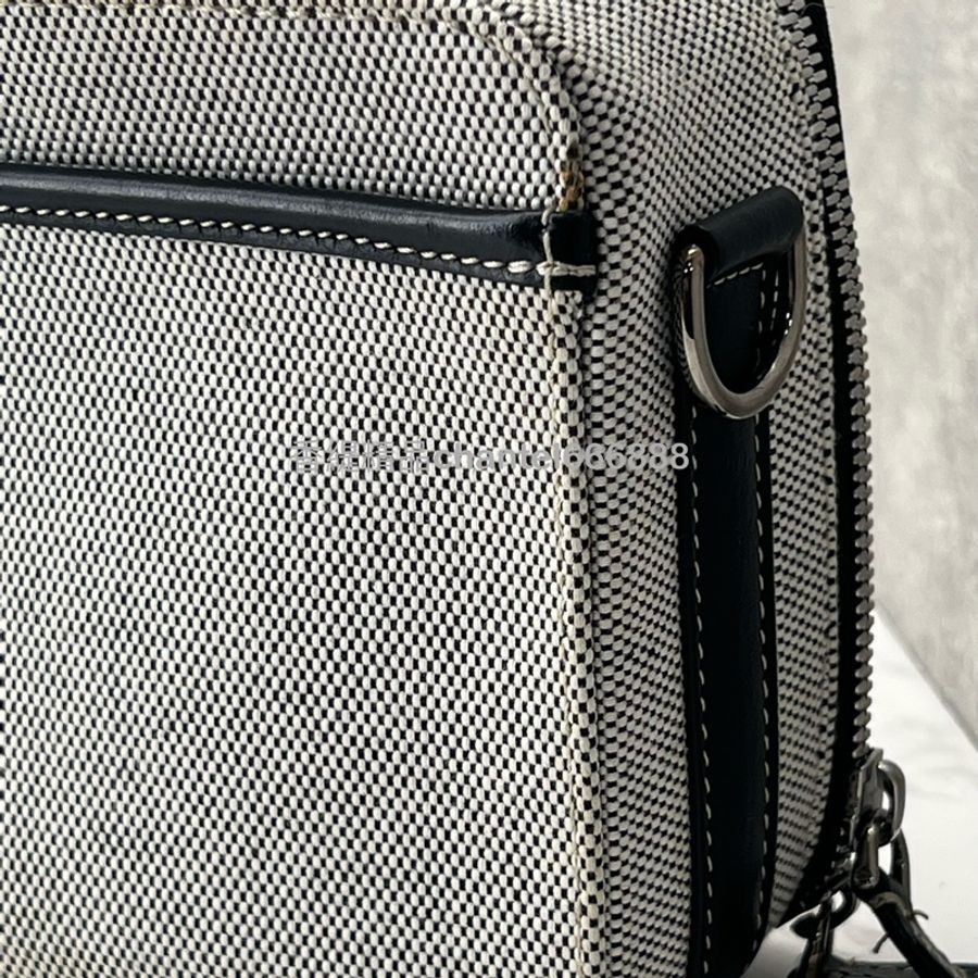 💗香緹國際精品💗 739 Burberry 帆布相機包 #中性 #Burberry相機包-8
