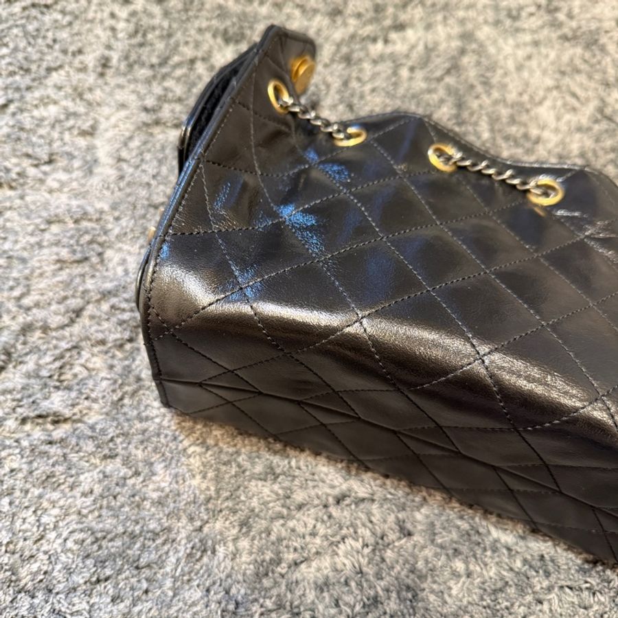 Chanel 25 bag mini油臘皮雙色鏈-8