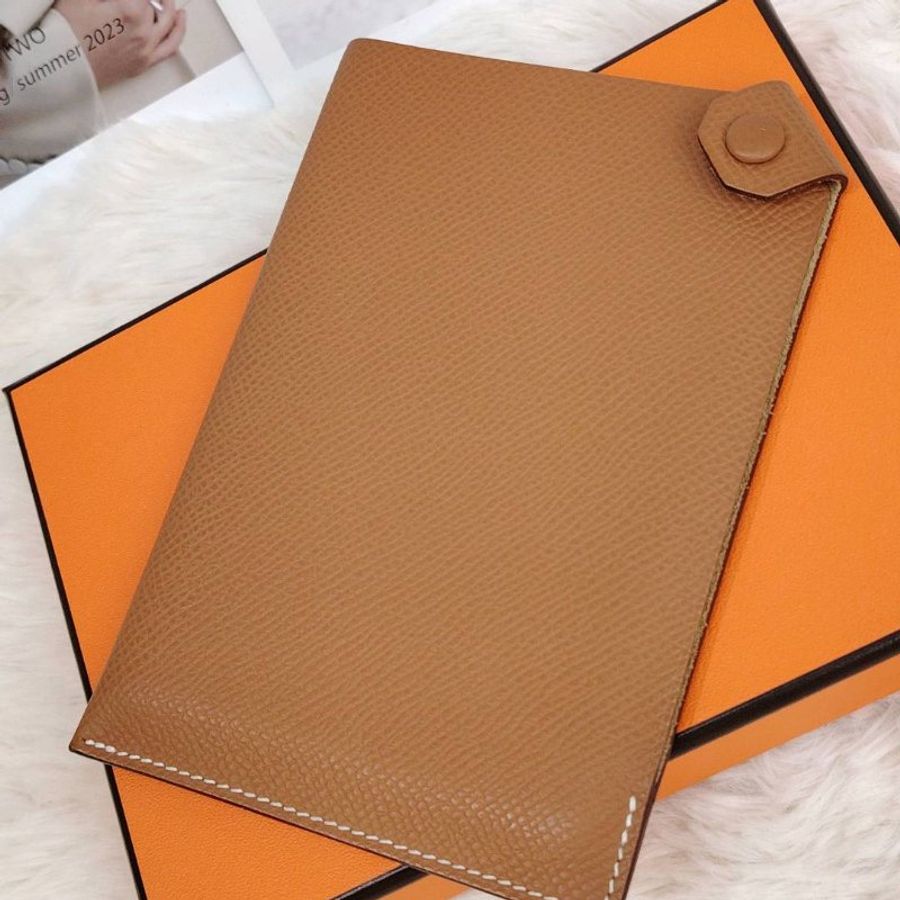 Hermès Tarmac護照夾-2