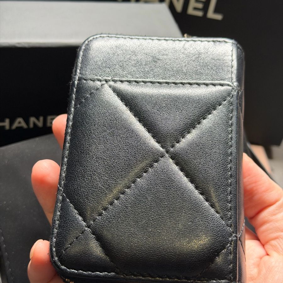 Chanel 19雙c 小羊皮 多功能卡包(近全新)-18