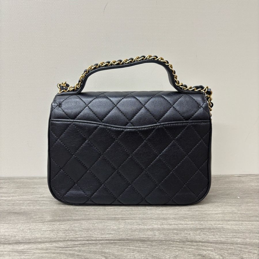 CHANEL 19bag系列黑金手提肩背斜背郵差包23*16*6 98新配件保卡塵袋-6