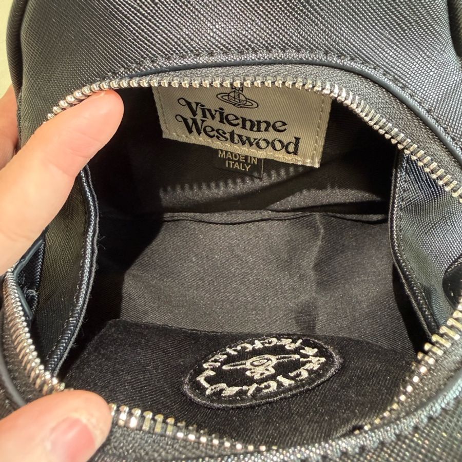 Vivienne Westwood Yasmine Small 黑色 手提包|近新閒置|附購買證明-18