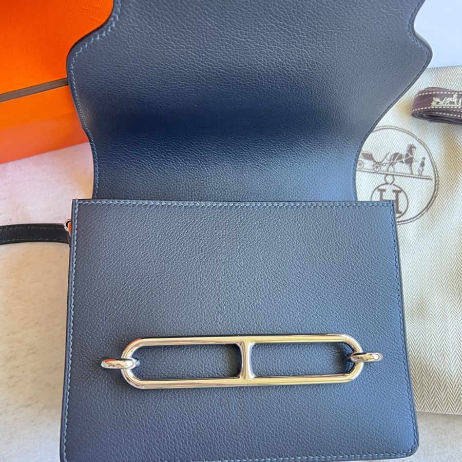 降價!近全新Hermès mini Roulis 豬鼻子-7