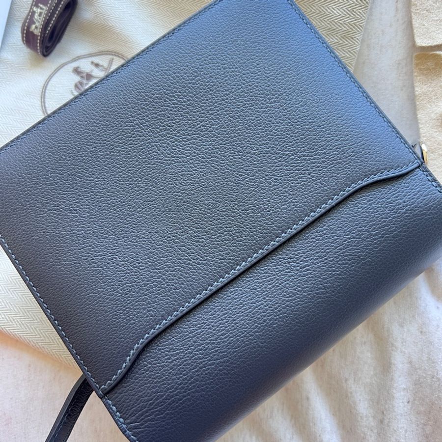 降價!近全新Hermès mini Roulis 豬鼻子-8