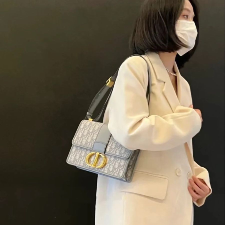 Dior Montaigne 30-5
