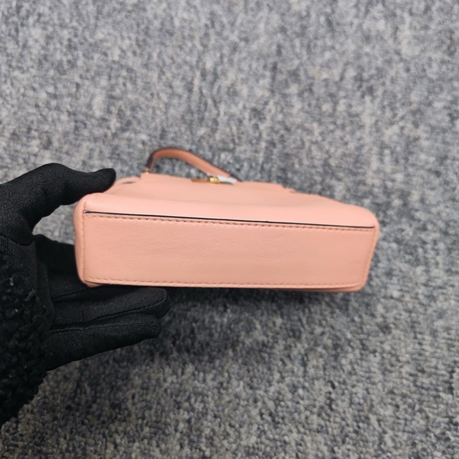Fendi Peekaboo mini迷你粉色金扣-5