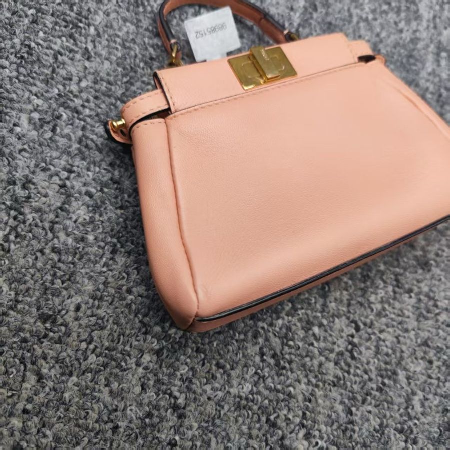 Fendi Peekaboo mini迷你粉色金扣-9