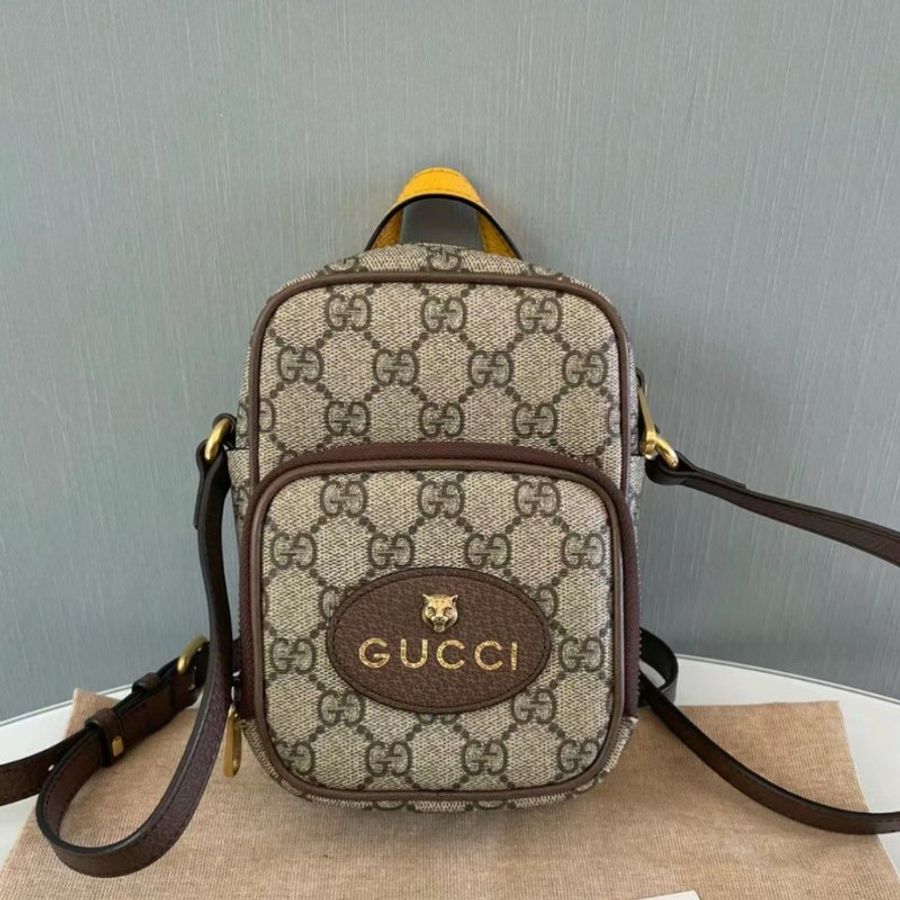 GUCCI 古馳 虎頭側背包-0