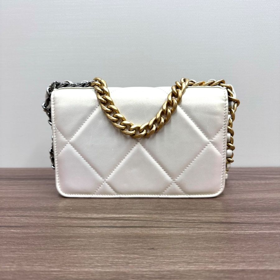 CHANEL 漸變色金扣19bag woc手提肩背斜背包19.2*12*4 98新配件塵袋-5