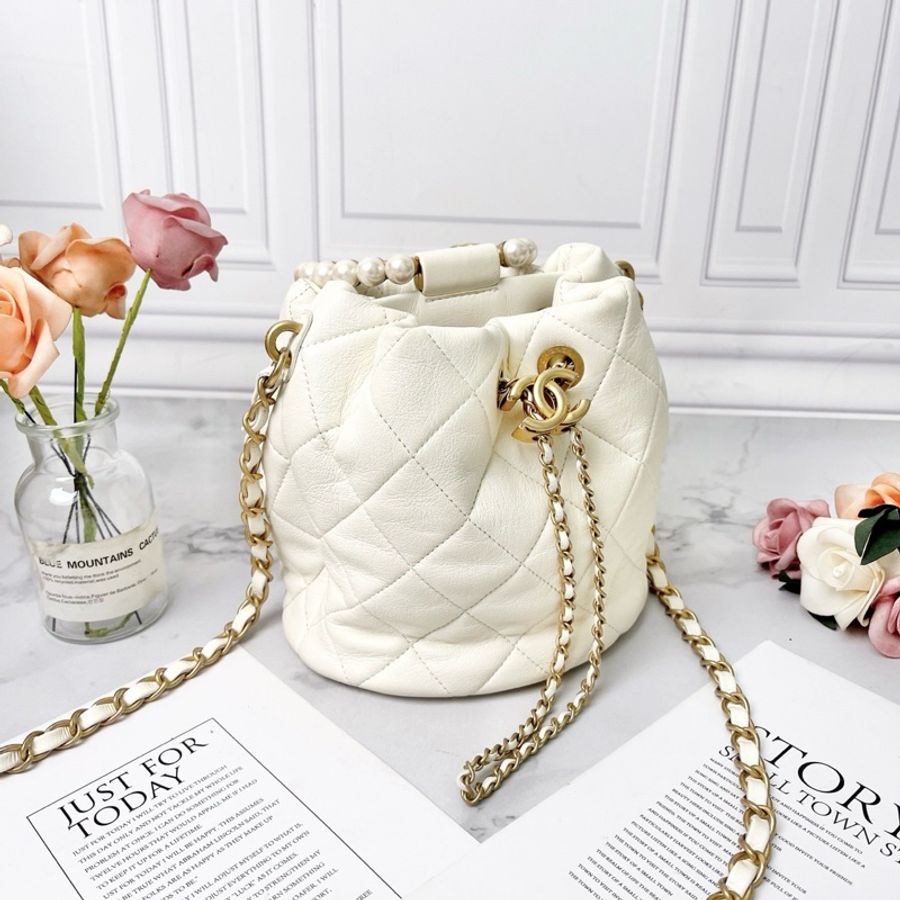 CHANEL 白色羊皮珍珠手提肩背包26*17*15 98新配件塵袋-3