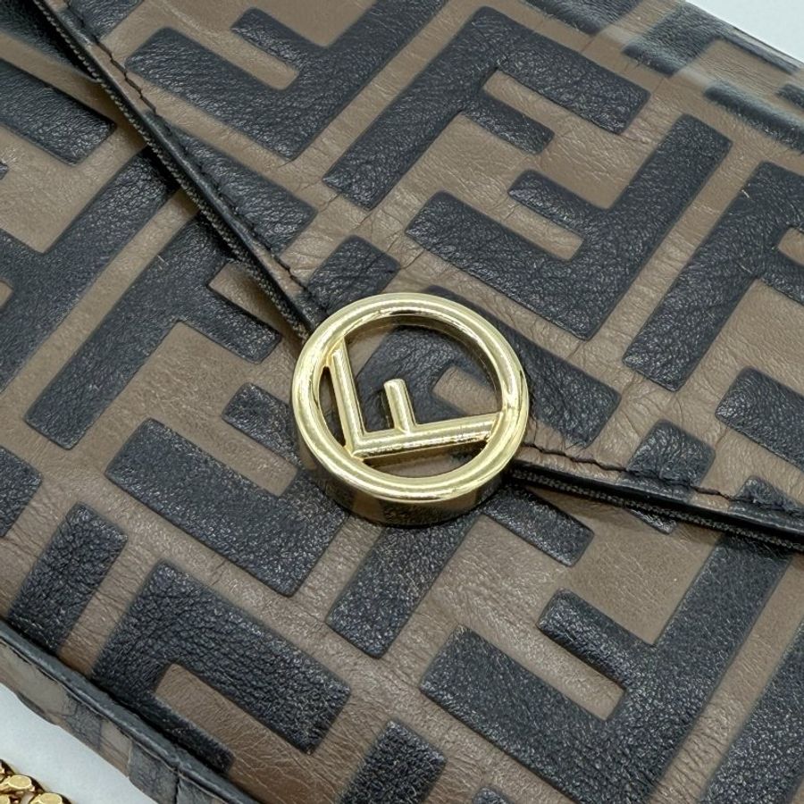 Fendi 芬迪 FF Logo 棕色 小牛皮 迷你鍊帶 肩背包 斜掛包 WOC-10