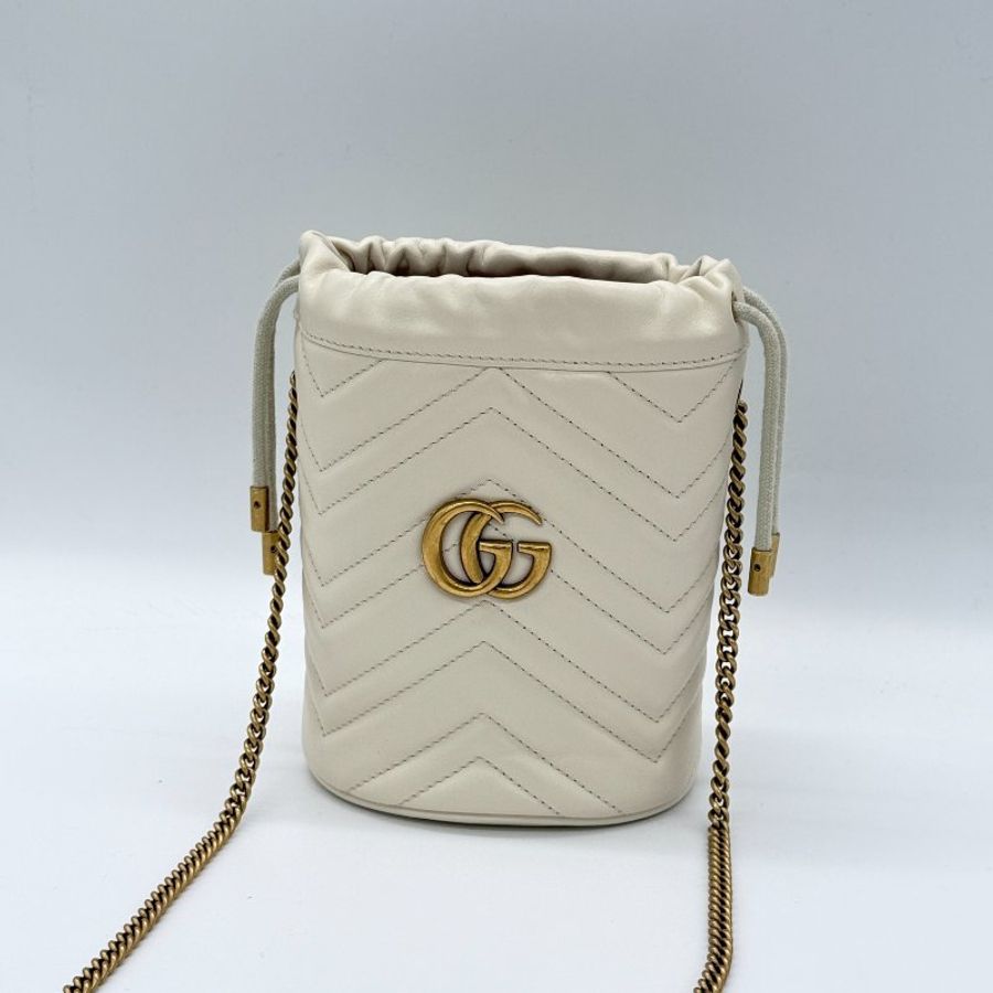 Gucci 古馳 GG Marmont 馬夢 米白色 牛皮 單肩包 迷你 鍊條 水桶包-1
