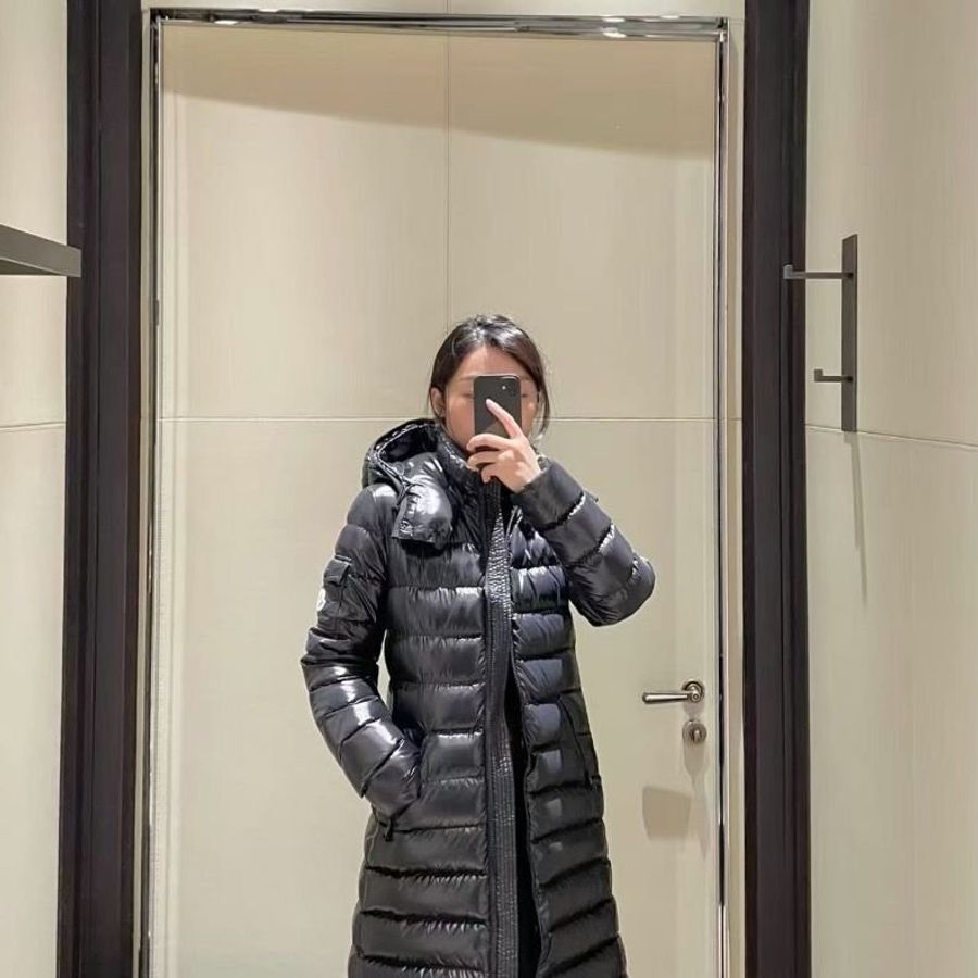 MONCLER 黑色中長款連帽羽絨外套1碼 胸圍90cm衣長97cm 帽子可以拆 9新 配件塵袋-0